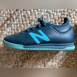 New Balance Tekela Indoor Soccer Shoe - Size 10.5 (youth kids)